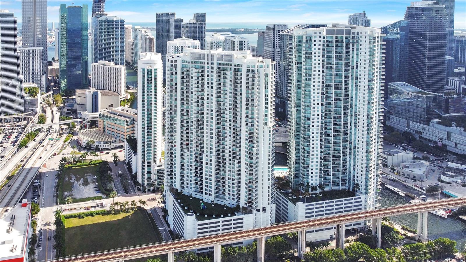 90 Southwest 3rd Street, Unit 4408 Miami, FL 33130 - Photo 42 of 46