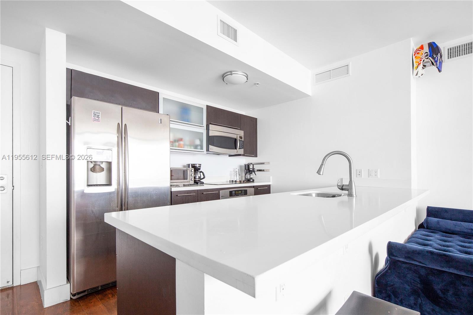 90 Southwest 3rd Street, Unit 4408 Miami, FL 33130 - Photo 5 of 46