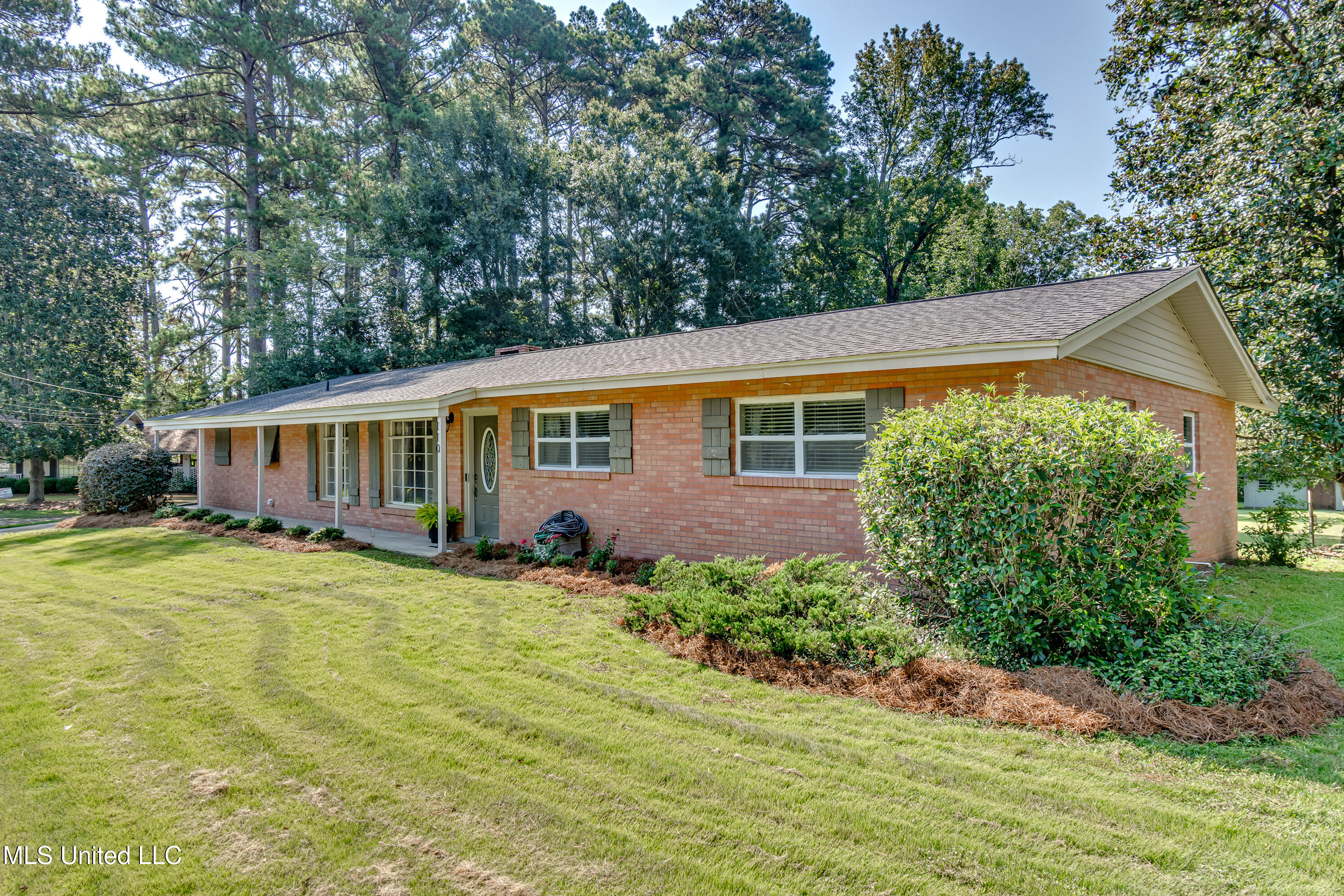 110 High Street Brandon, MS 39042 - Photo 1 of 68 110 High Street-2
