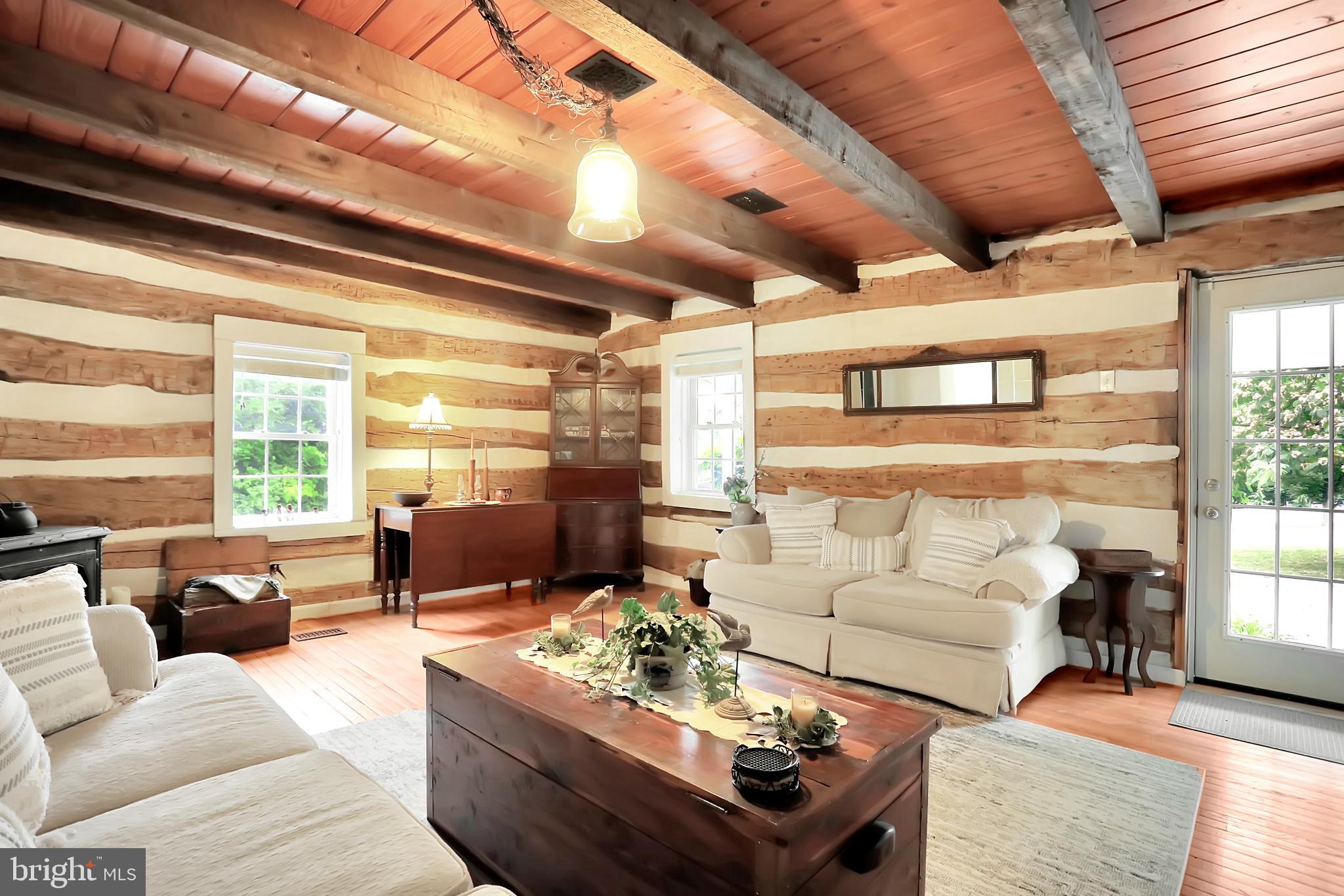 13221 Edgemont Road Smithsburg, MD 21783 - Photo 4 of 52 Gallery Image 4