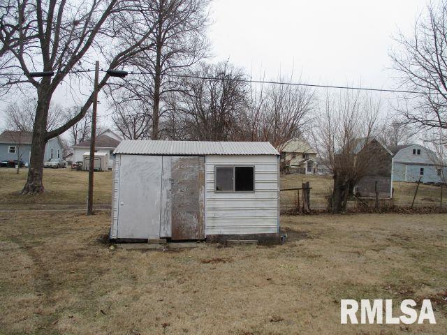 447 North 10th Avenue Canton, IL 61520 - Photo 16 of 20