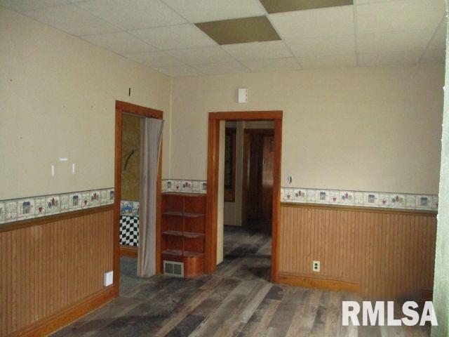 447 North 10th Avenue Canton, IL 61520 - Photo 5 of 20