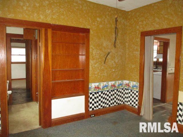 447 North 10th Avenue Canton, IL 61520 - Photo 8 of 20
