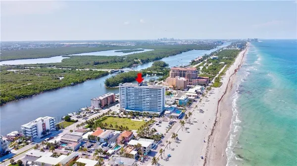 $3,000 | 3111 North Ocean Drive, Unit 1205, Hollywood, FL 33019