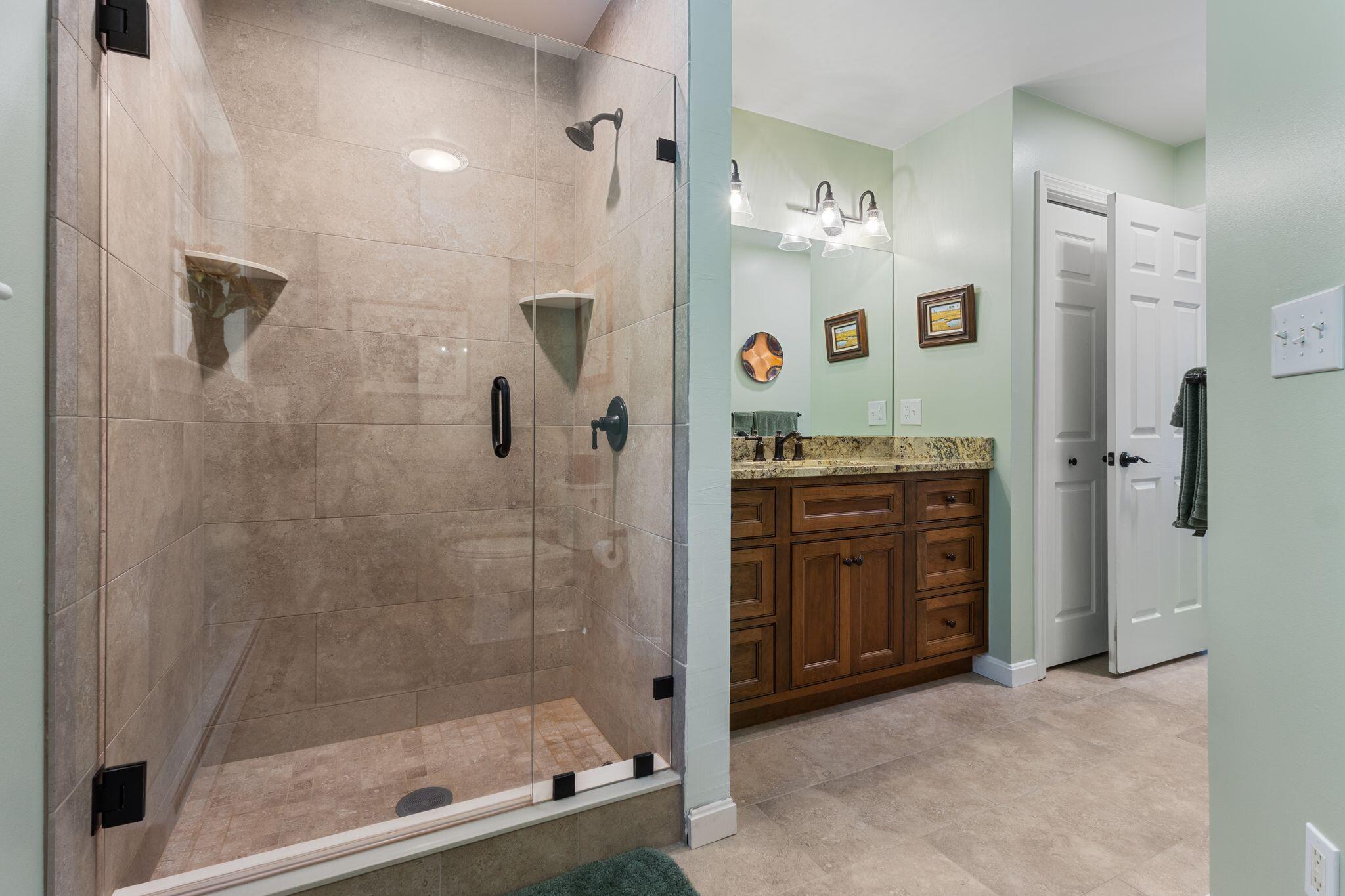 21 Vines Road Saco, ME 04072 - Photo 25 of 49 21_Vines_Rd_24