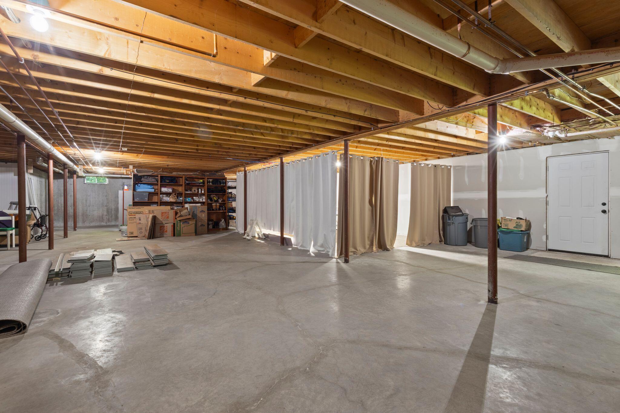 21 Vines Road Saco, ME 04072 - Photo 38 of 49 21_Vines_Rd_38