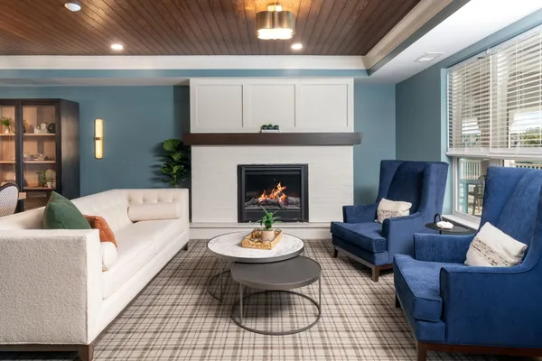 $447,111 | 2350 Harbor Place, Unit 214, Mound, MN 55364