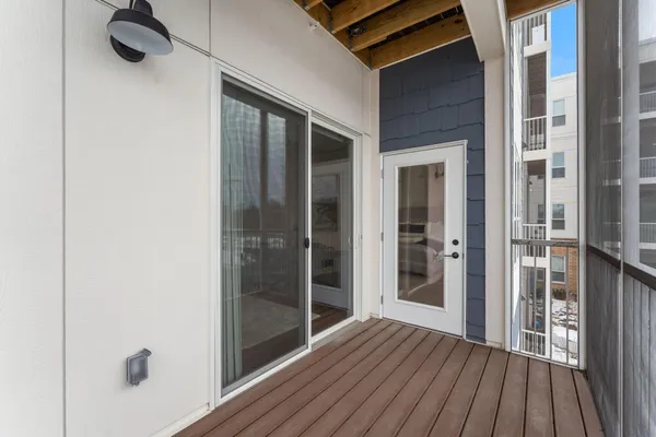 $447,111 | 2350 Harbor Place, Unit 214, Mound, MN 55364