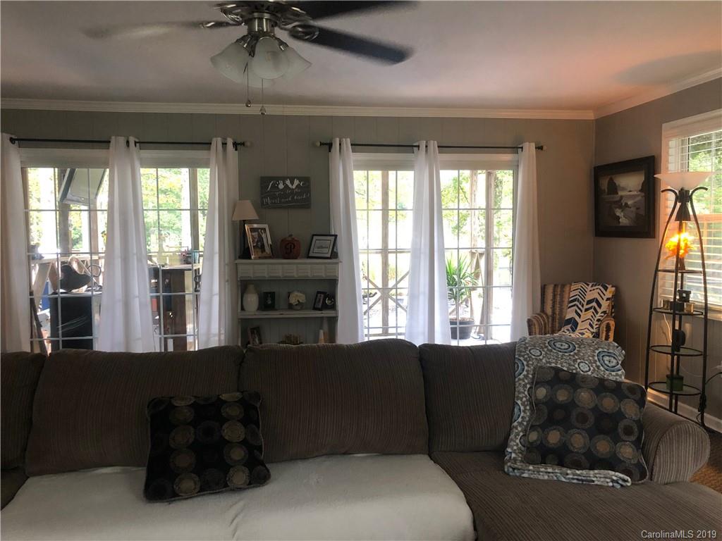 411 State Rd S-42-4257 Chesnee, SC 29323 - Photo 4 of 42 Gallery Image 4