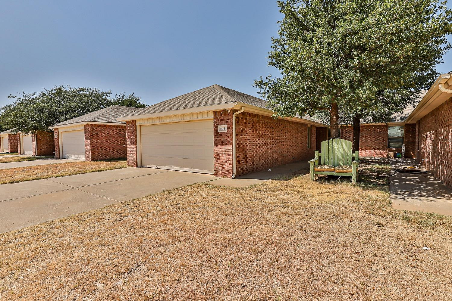 5812 96th Street, Unit B Lubbock, TX 79424 - Photo 3 of 33 Photo 3