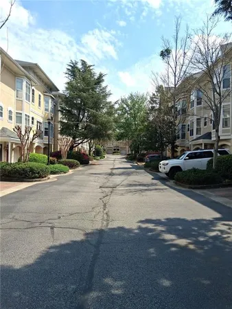 $2,000 | 375 Highland Avenue Northeast, Unit 1013, Atlanta, GA 30312