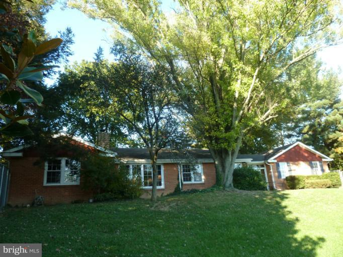 19219 Swinging Bridge Road Boonsboro, MD 21713 - Photo 3 of 22 Exterior (Rear)