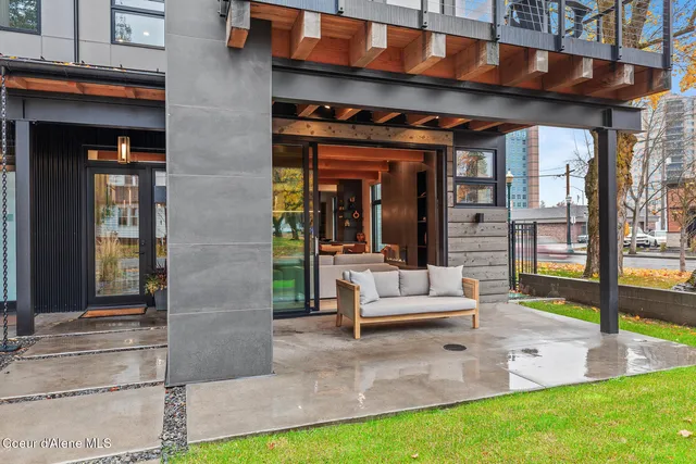 $2,275,000 | 804 East Lakeside Avenue, Coeur D'Alene, ID 83814