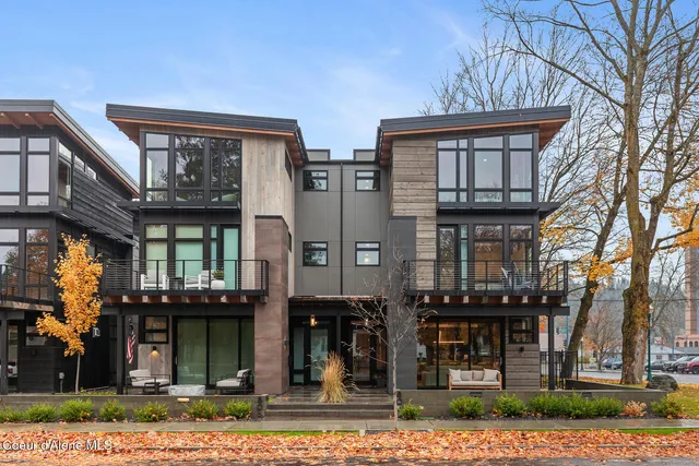 $2,275,000 | 804 East Lakeside Avenue, Coeur D'Alene, ID 83814