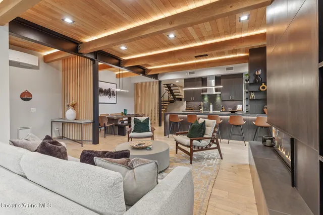 $2,275,000 | 804 East Lakeside Avenue, Coeur D'Alene, ID 83814