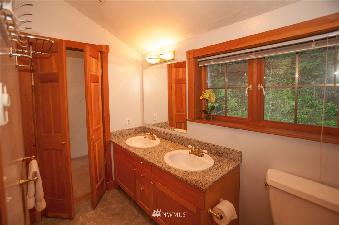 1251 Spring Point Road Orcas Island, WA 98245 - Photo 22 of 25