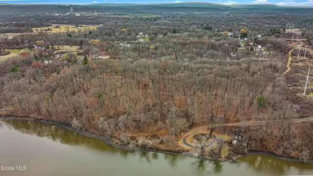 $415,000 | 65 Fox Street, Coeymans, NY 12158