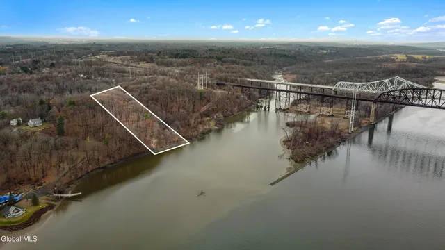 $415,000 | 65 Fox Street, Coeymans, NY 12158