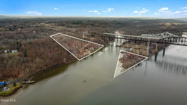 $415,000 | 65 Fox Street, Coeymans, NY 12158