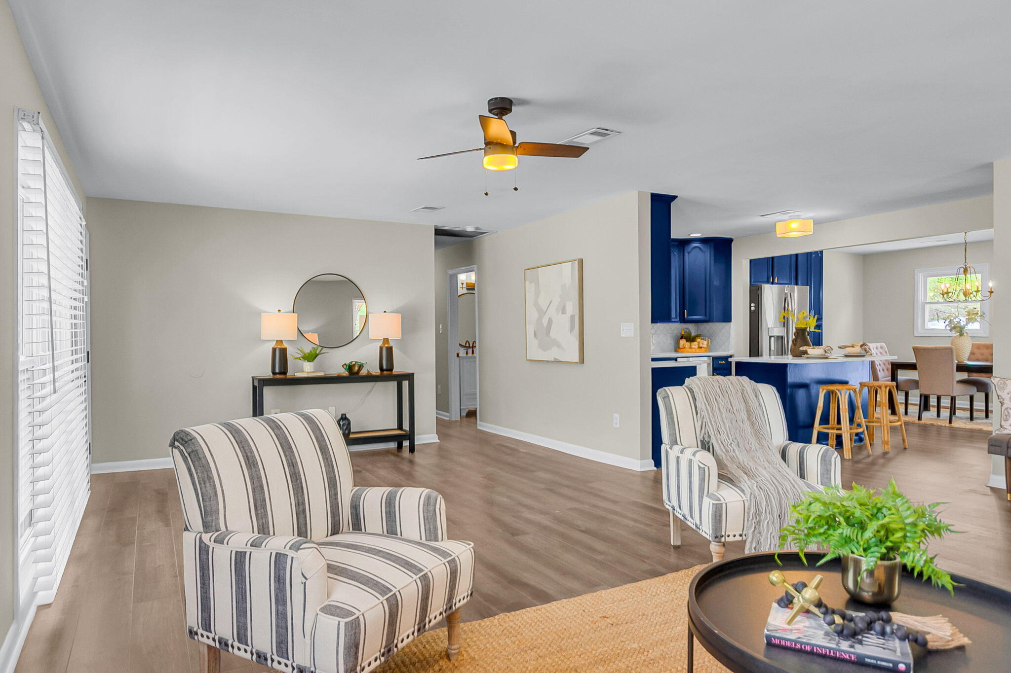 1668 Mepkin Road Charleston, SC 29407 - Photo 7 of 37 Living Room