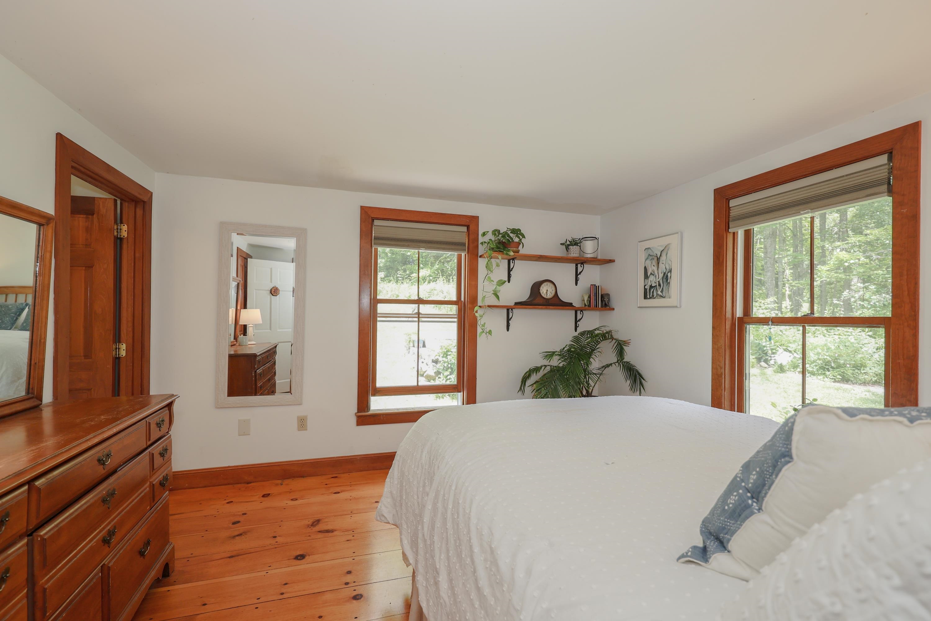 36 Long Pond Road Dunbarton, NH 03046 - Photo 15 of 34