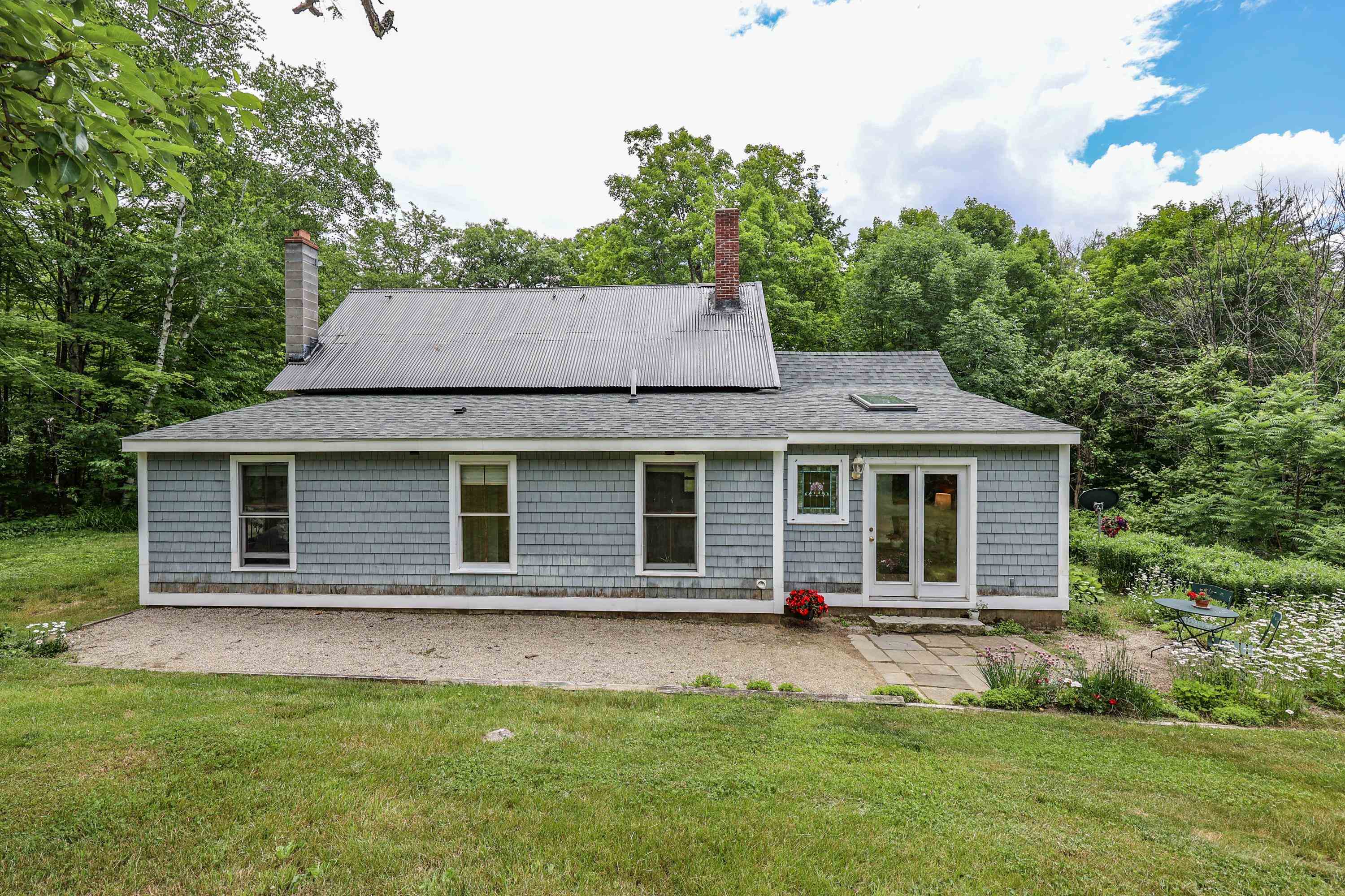 36 Long Pond Road Dunbarton, NH 03046 - Photo 25 of 34