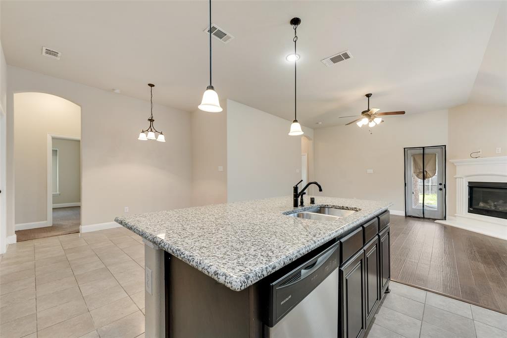 766 Ruffian Way Fate, TX 75087 - Photo 9 of 28