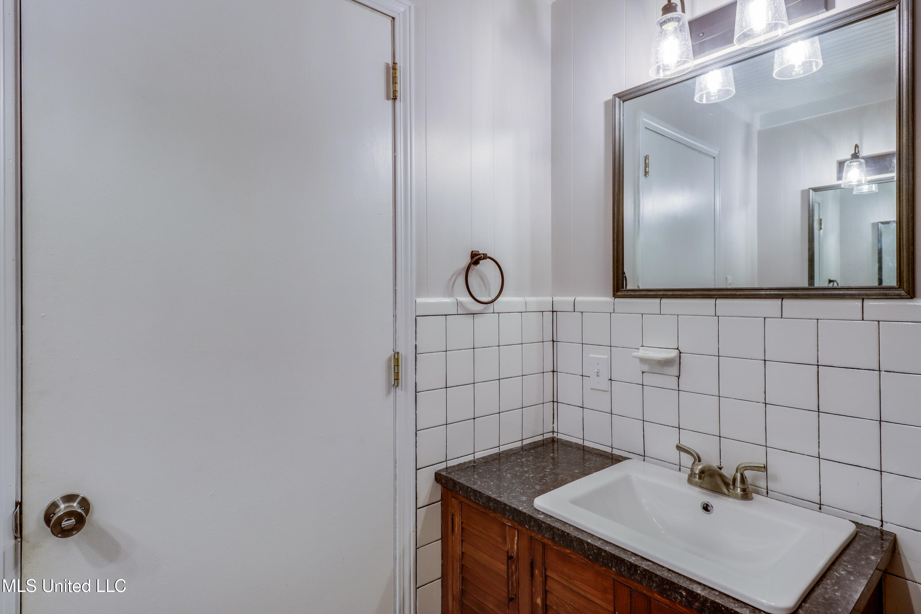 5518 Gates Avenue Long Beach, MS 39560 - Photo 15 of 28 IMG_1096-Edit