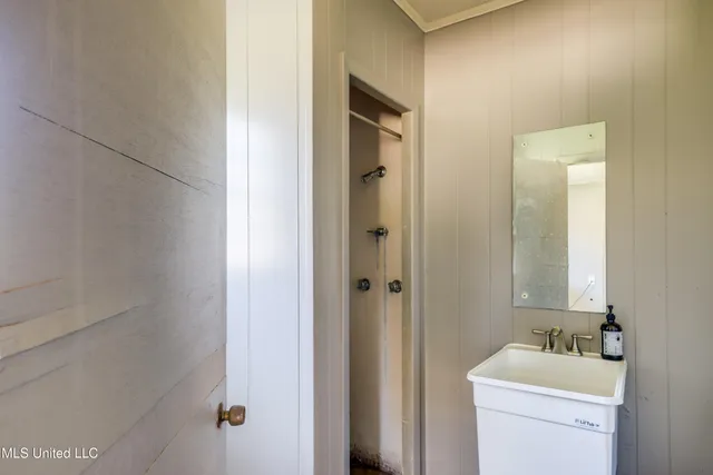 $219,500 | 5518 Gates Avenue, Long Beach, MS 39560