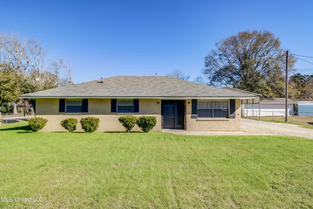 $219,500 | 5518 Gates Avenue, Long Beach, MS 39560