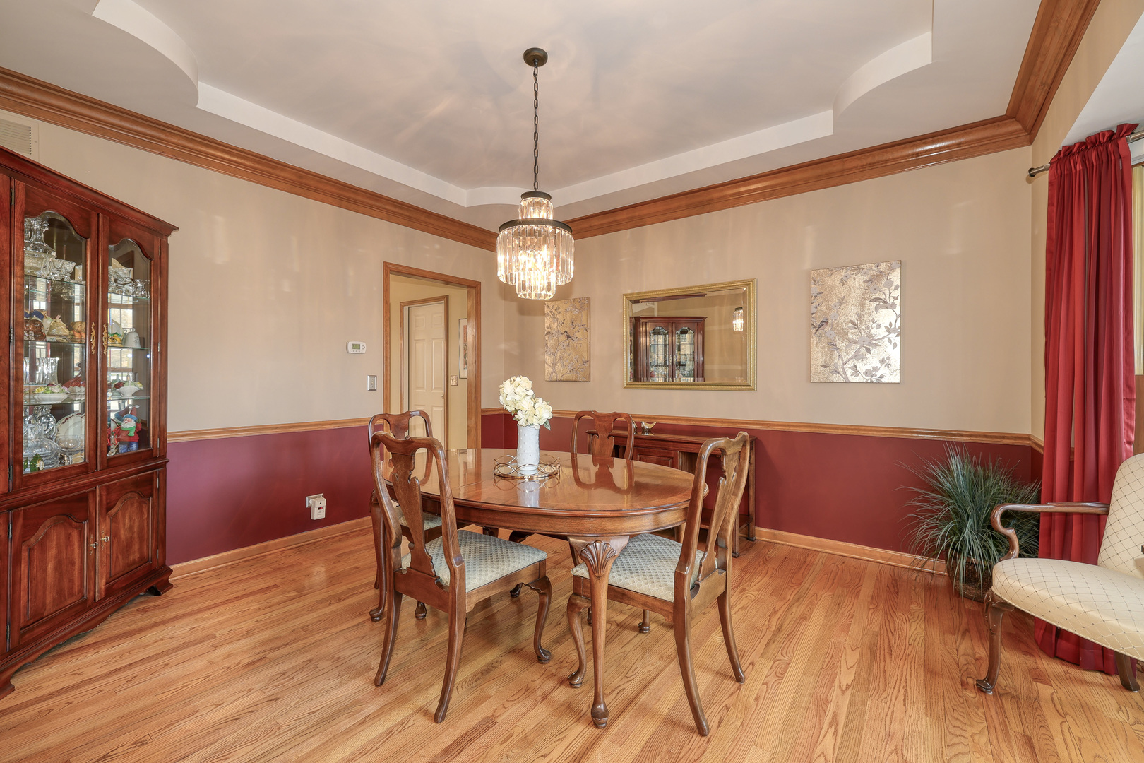 990 Danforth Drive Batavia, IL 60510 - Photo 15 of 46 Gallery Image 15