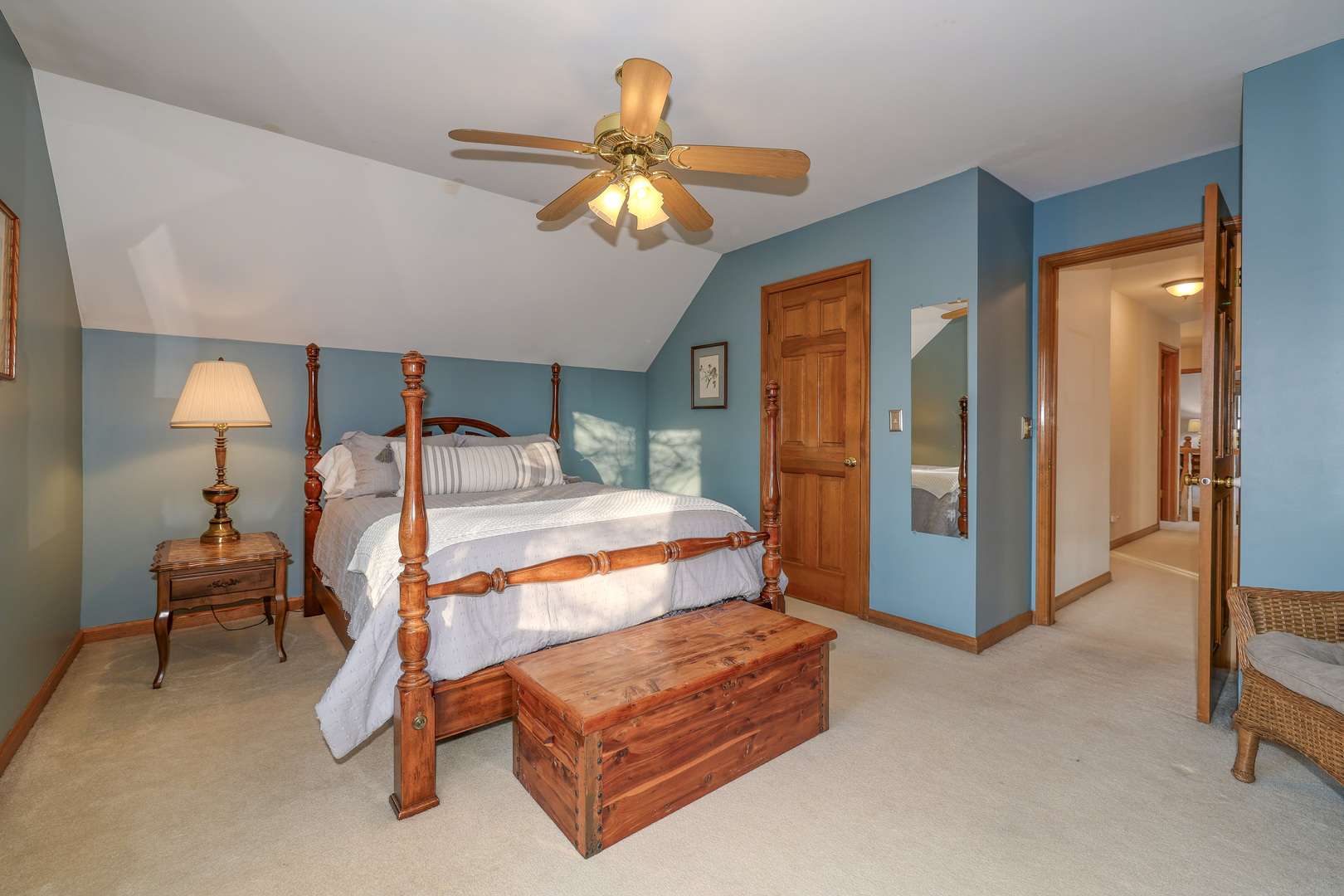 990 Danforth Drive Batavia, IL 60510 - Photo 28 of 46 Gallery Image 28