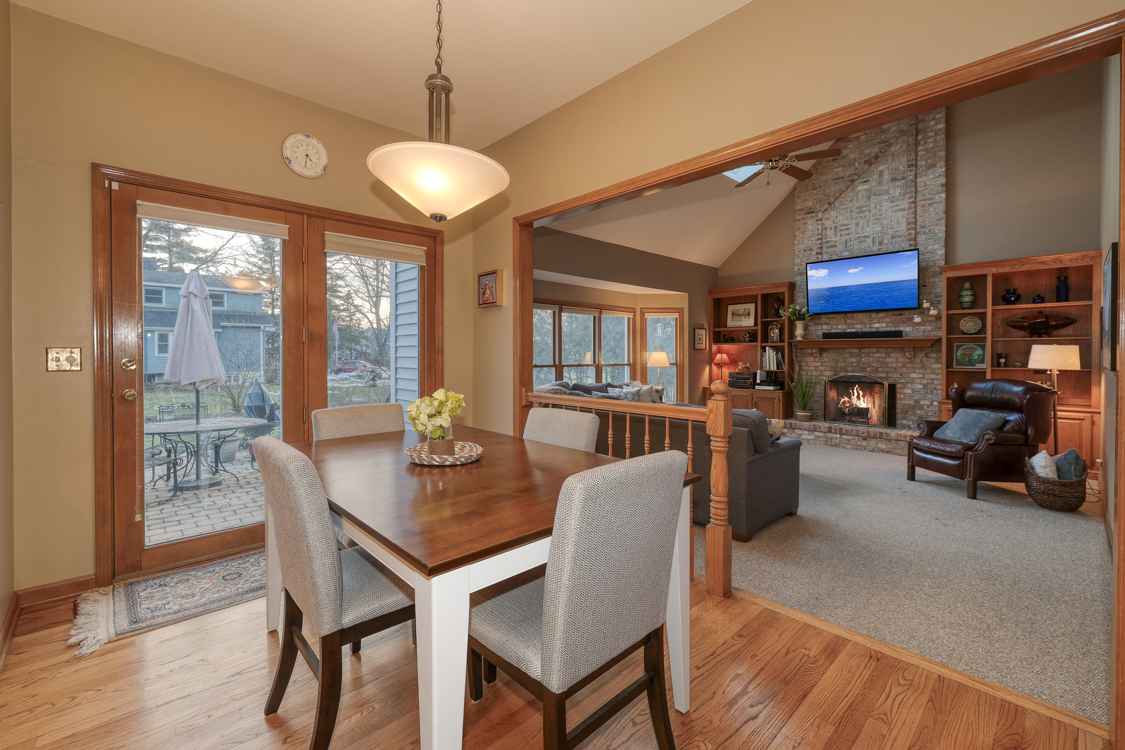 990 Danforth Drive Batavia, IL 60510 - Photo 5 of 46 Gallery Image 5