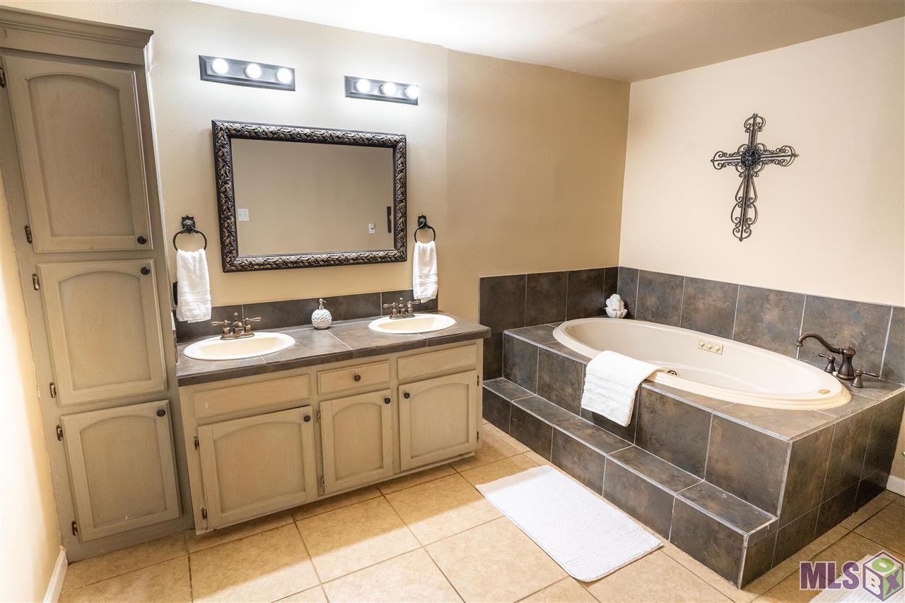18703 McLin Road Livingston, LA 70754 - Photo 17 of 35 Gallery Image 17