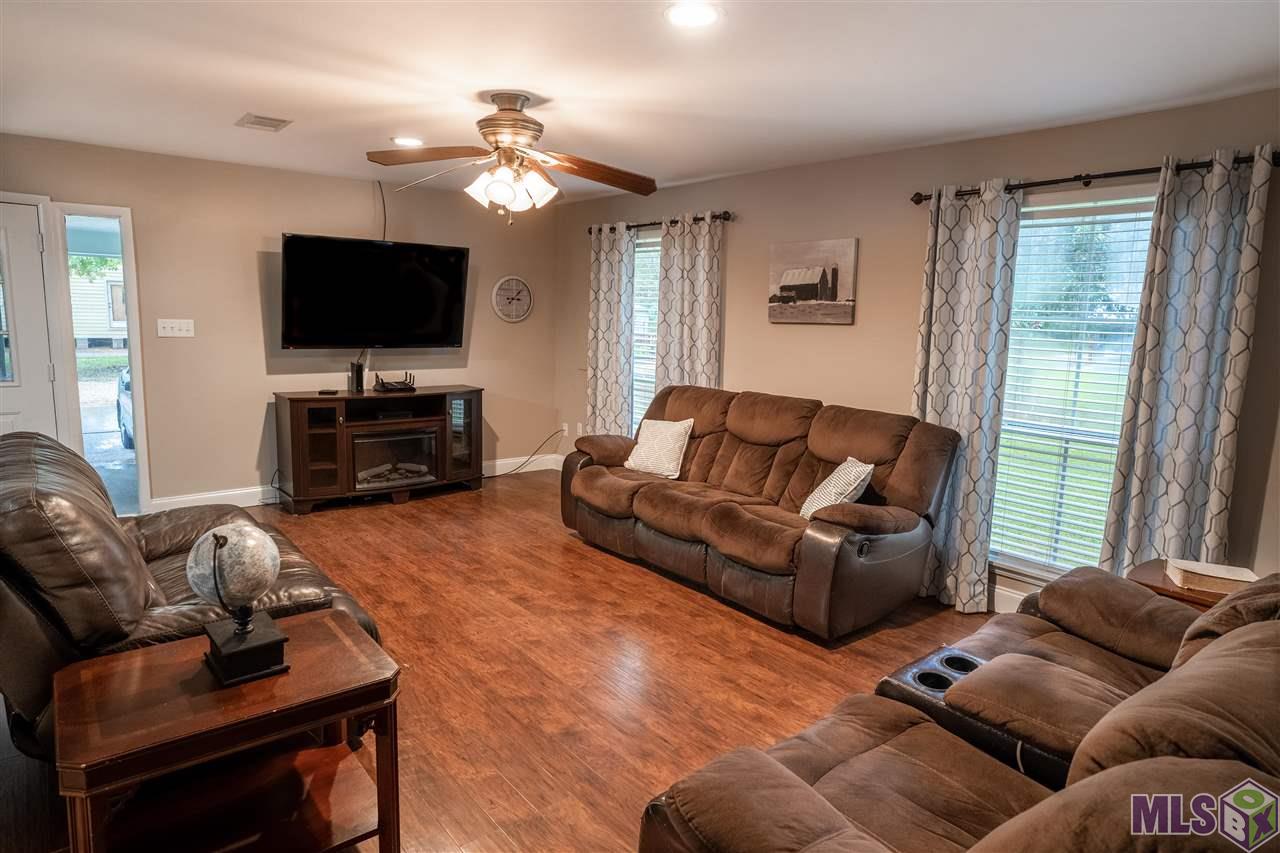 18703 McLin Road Livingston, LA 70754 - Photo 5 of 35 Gallery Image 5