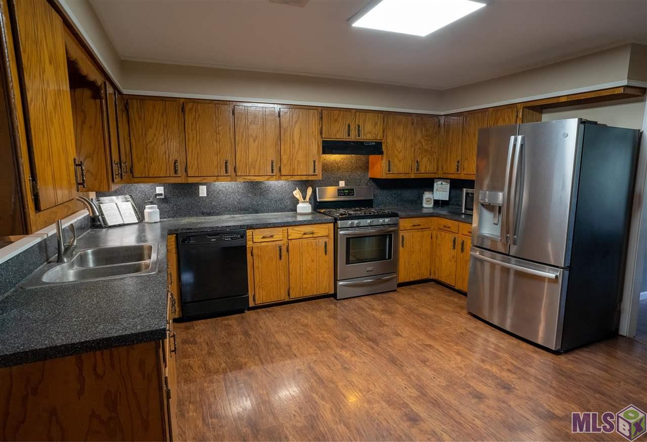 18703 McLin Road Livingston, LA 70754 - Photo 9 of 35 Gallery Image 9