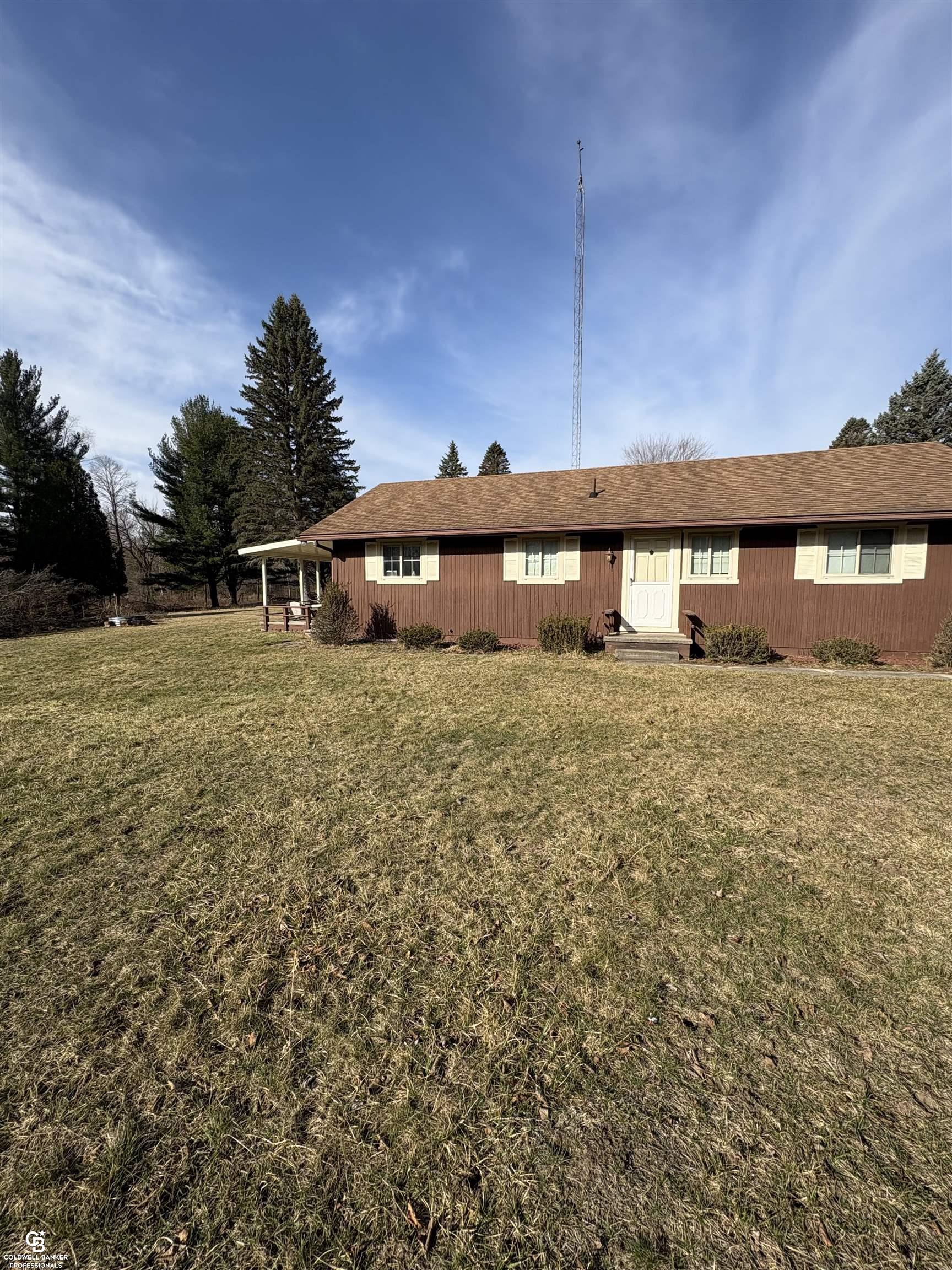 575 North Huron View Road Carsonville, MI 48419 - Photo 12 of 17 50169073-e2ecd266-d847-4838-95ed-4b52841bdd0d.JPG