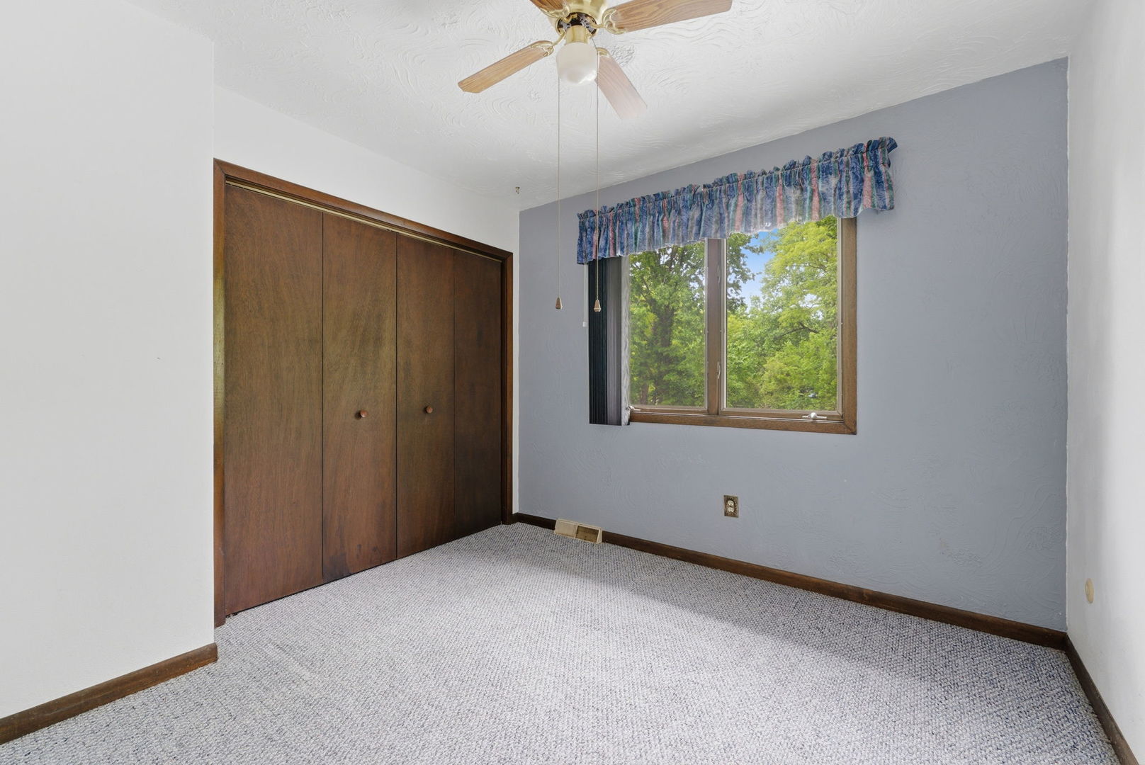 3001 2nd Street Moline, IL 61265 - Photo 29 of 36