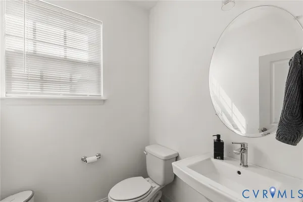 $469,500 | 13756 Village View Drive, Midlothian, VA 23114