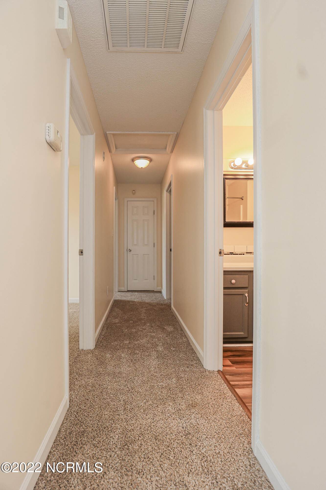 221 Parnell Road Hubert, NC 28539 - Photo 15 of 37 221 Parnell-19