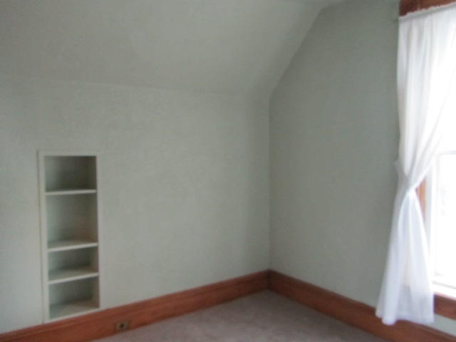 609 Jefferson Street Rochester, IN 46975 - Photo 14 of 19