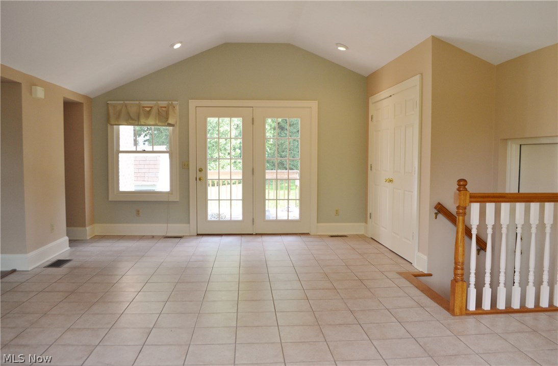 3153 Mayfield Road Silver Lake, OH 44224 - Photo 2 of 19