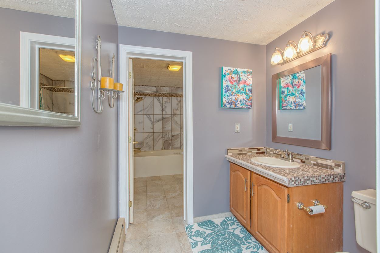 7 Corduroy Road, Unit 4 Amherst, NH 03031 - Photo 21 of 33