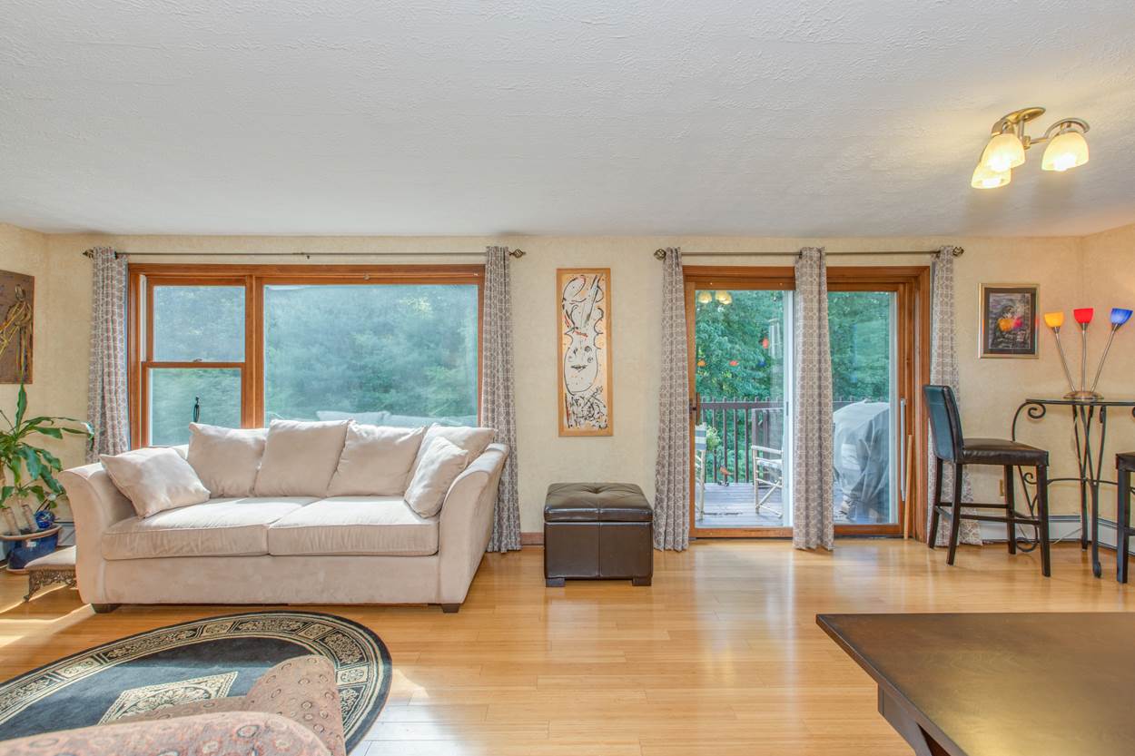 7 Corduroy Road, Unit 4 Amherst, NH 03031 - Photo 5 of 33