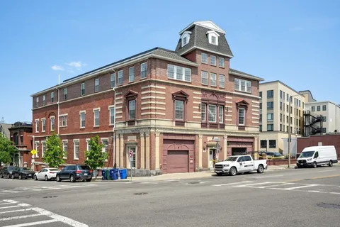 $699,000 | 119 Dorchester Street, Unit 2, Boston, MA 02127