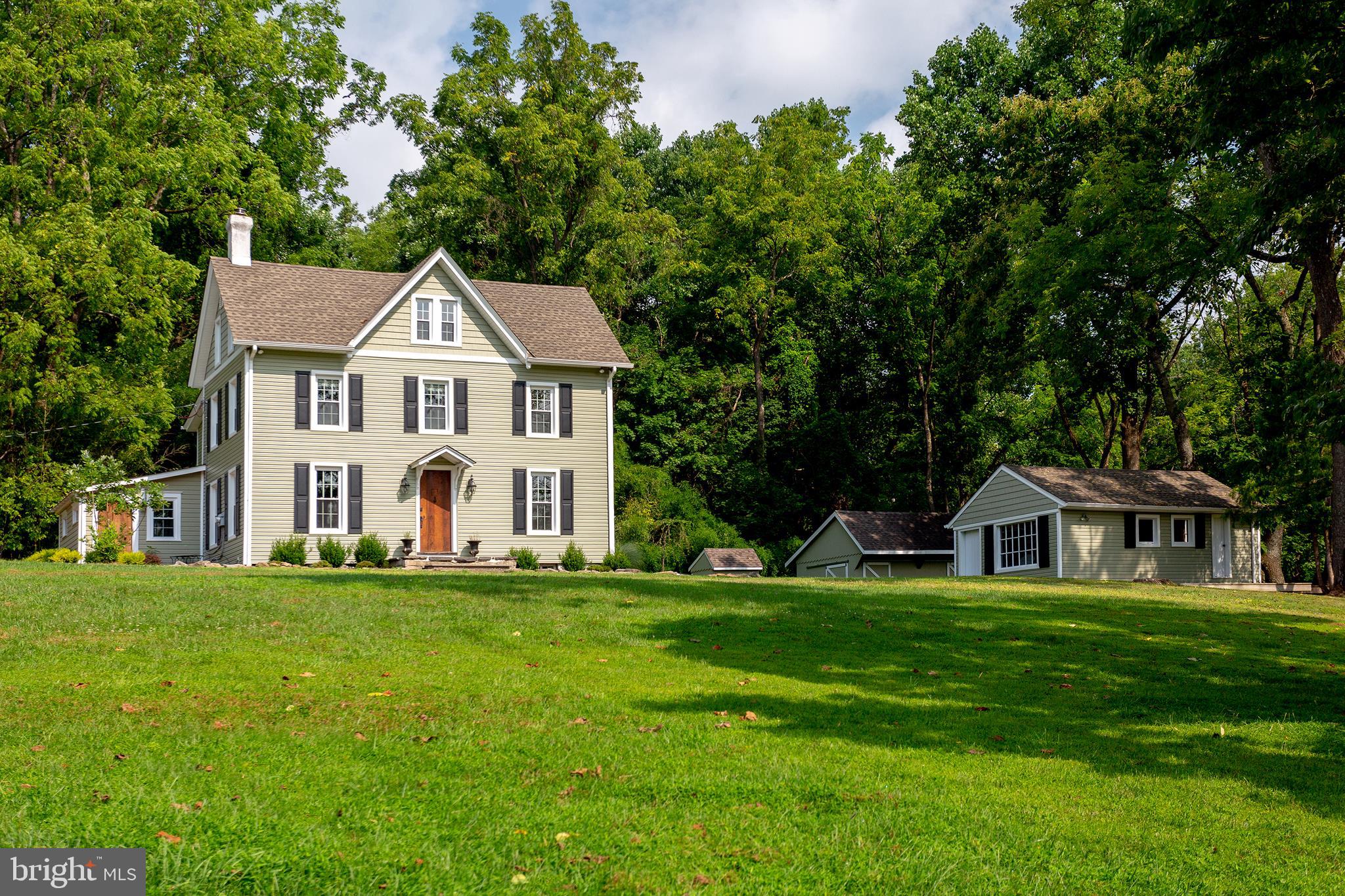 5342 Ash Road Doylestown, PA 18902 - Photo 2 of 37 Gallery Image 2
