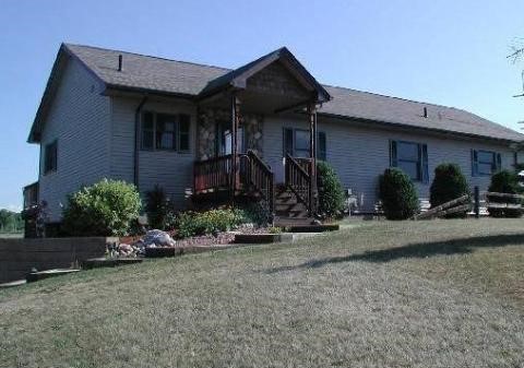 6062 Imlay City Road Imlay City, MI 48444 - Photo 3 of 12 595096-2.JPG
