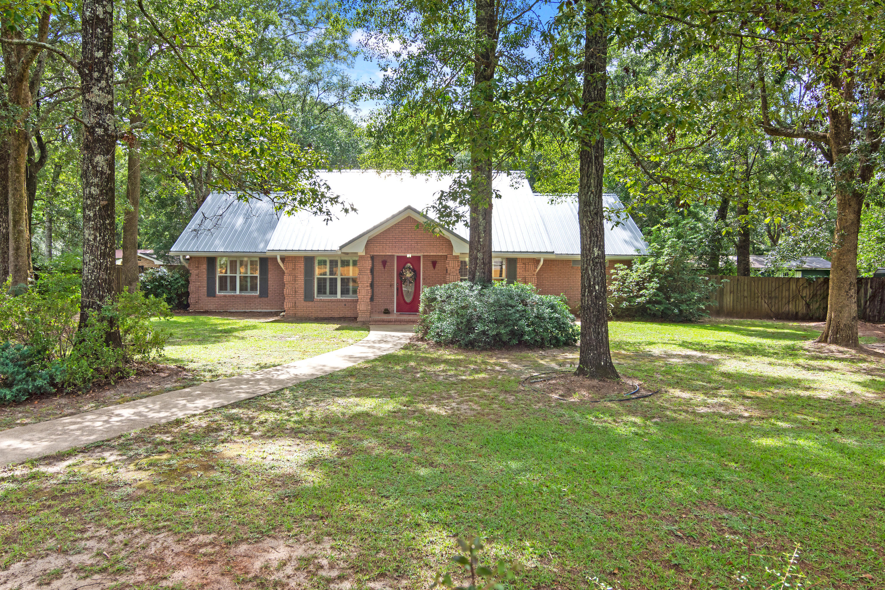 6020 Bud Moulton Road Crestview, FL 32536 - Photo 1 of 23 Gallery Image 1