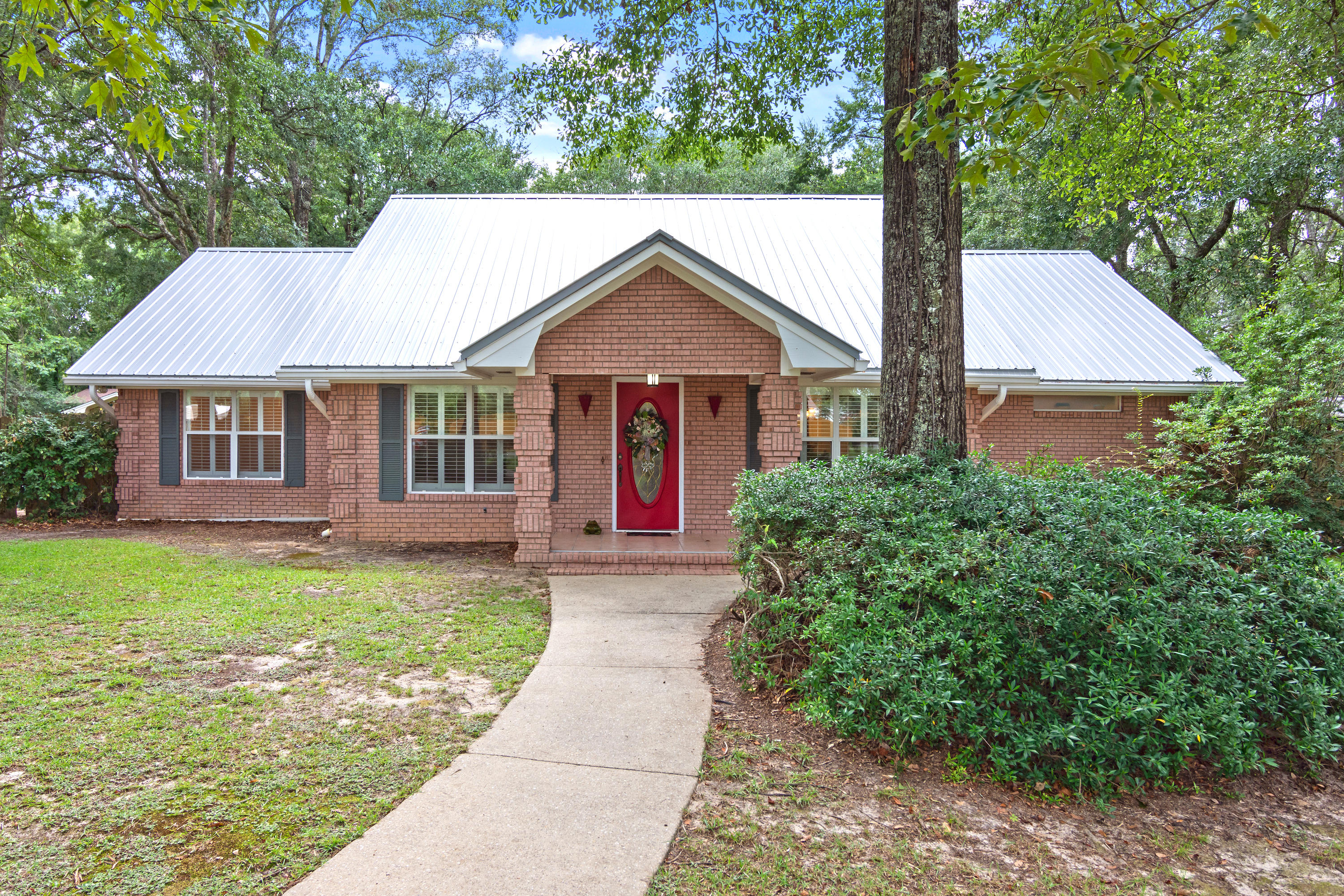 6020 Bud Moulton Road Crestview, FL 32536 - Photo 3 of 23 Gallery Image 3