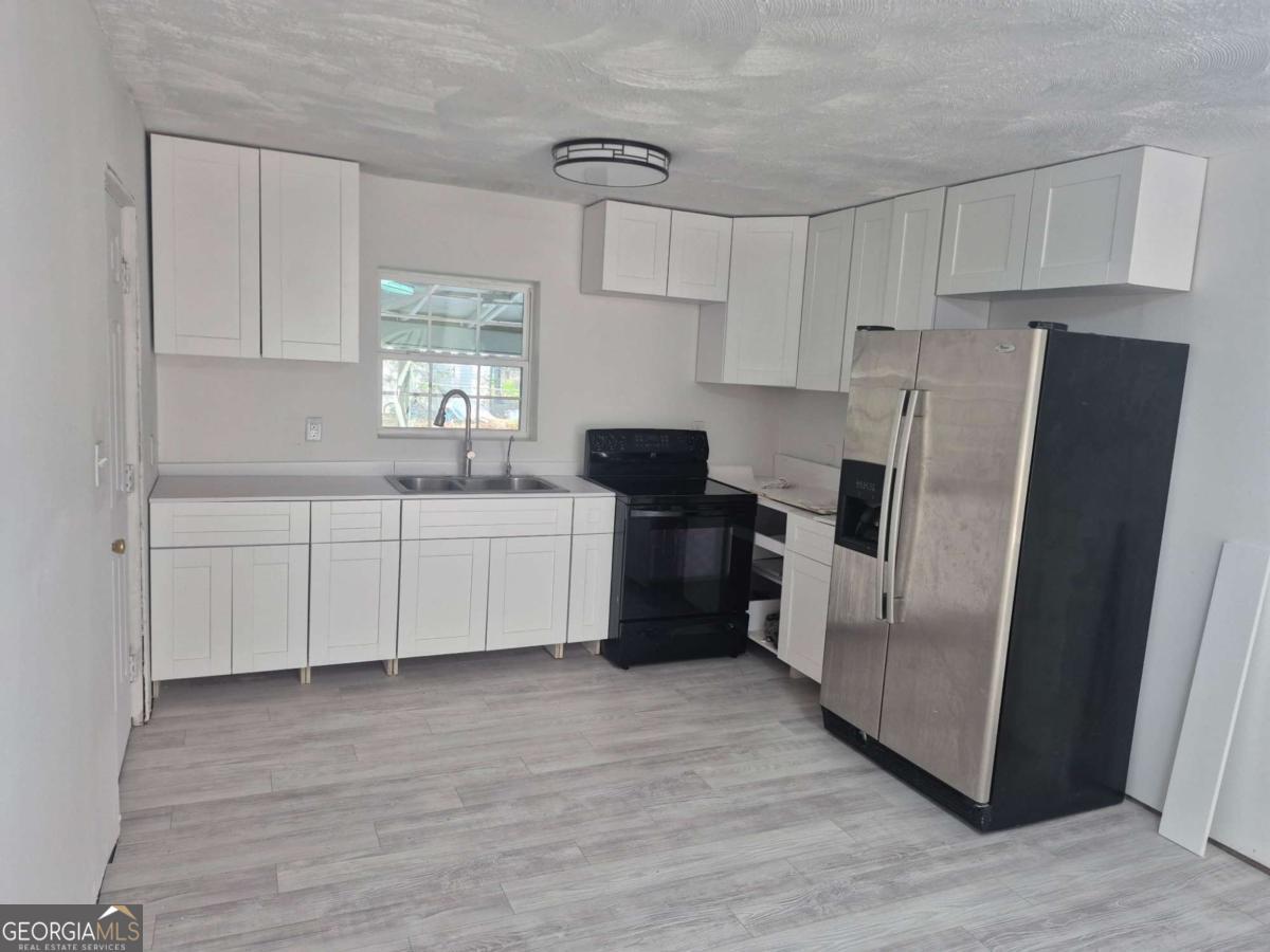 1208 Margaret Street Waycross, GA 31503 - Photo 9 of 29